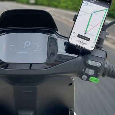 support-telephone-moto-mode-portrait
