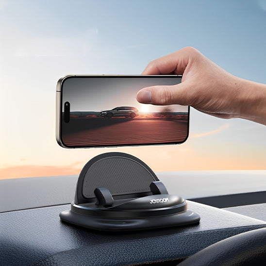 support-telephone-voiture-mode-portrait